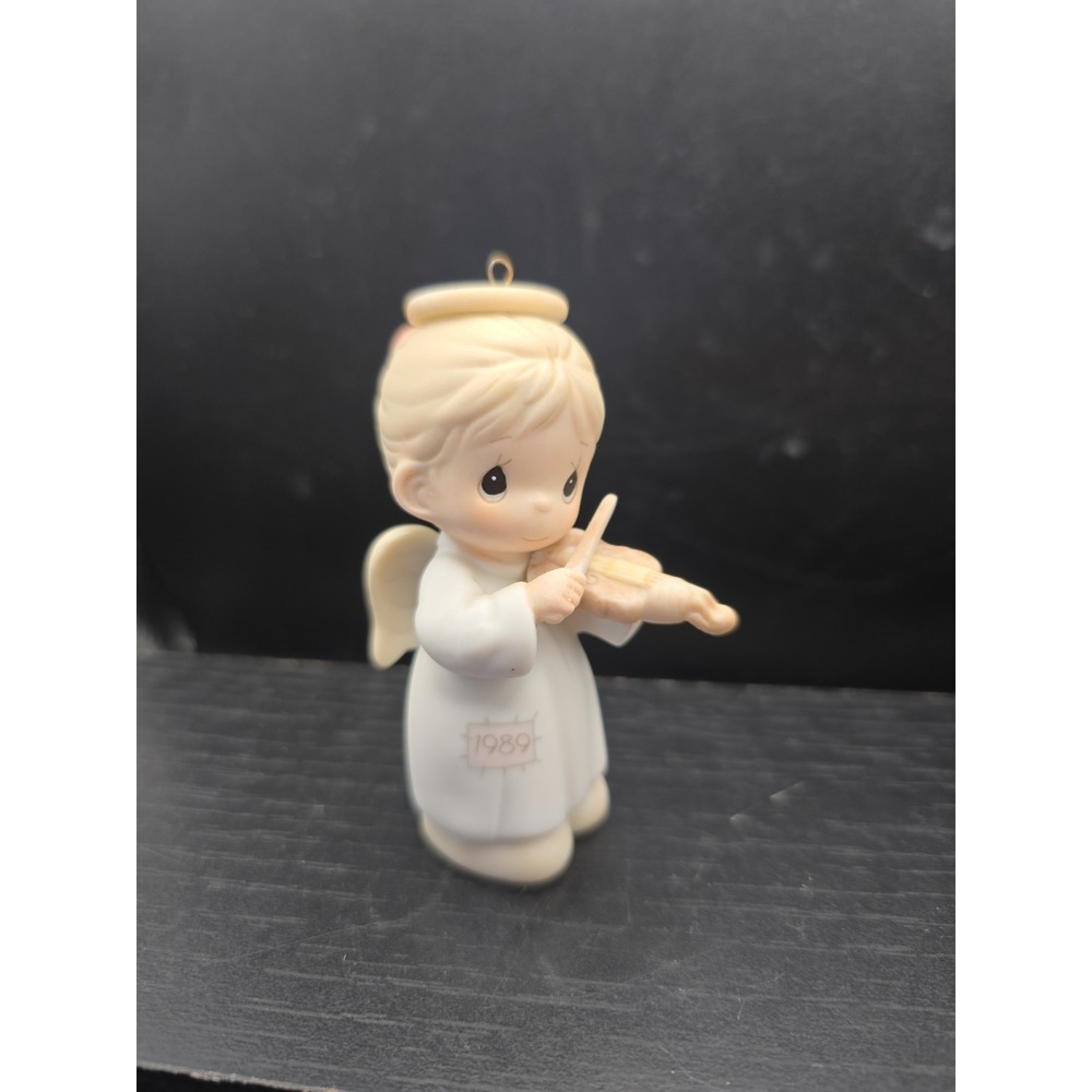Precious Moments Ornament 1989 O' Holy Night .